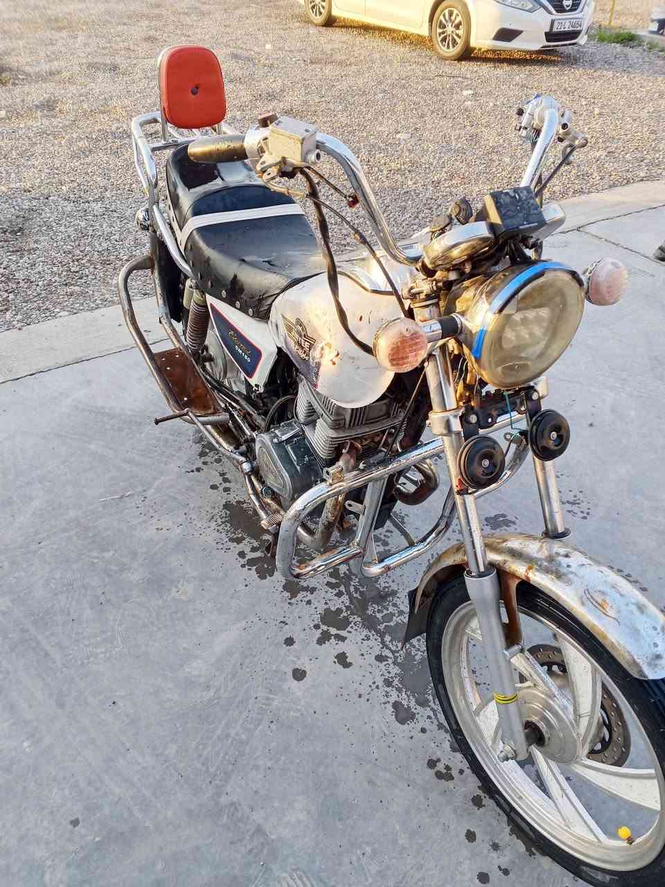 سلام عليكم دراجه جني موديل 2015 اوراق كامله اي نقص مابيها دراجه حلوة مكان تقاطع جيزاني السعر 400وبيها مجال ***********
