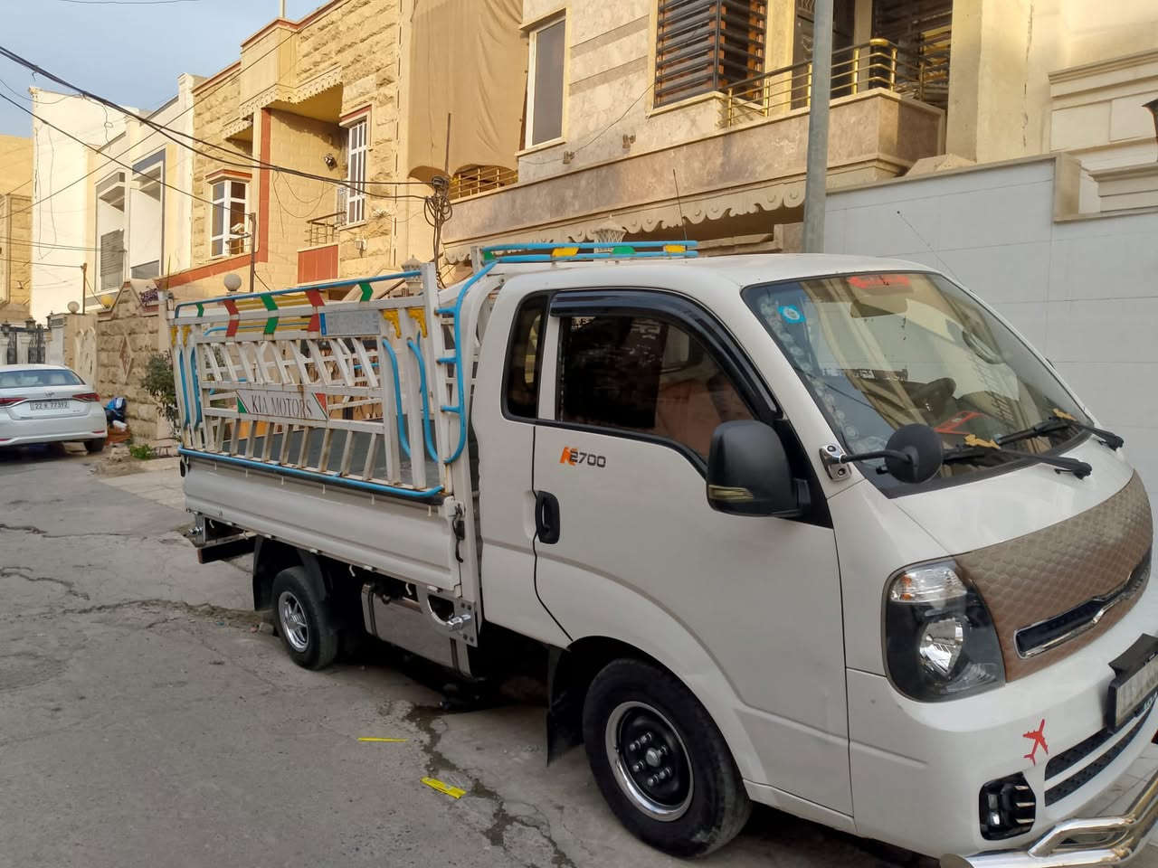 موديل 2020
فول 
كفالة عامة بدون صبغ تبريد السيارة تحكم استيرن كاميرا حساس محجل جادر جلد فول السيارة جاهزة ماشية 120 كيلوا متر السعر 136
***********
