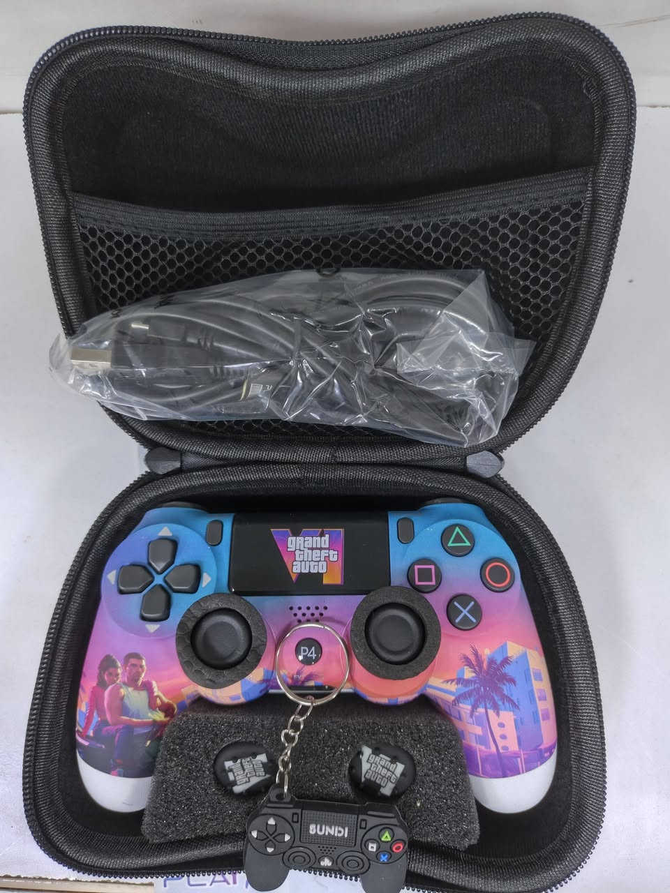 🎮 جويستك بلاي ستيشن 4 مميز 🎮
🔥 باكج كامل بسعر رهيب! 🔥
✔️ جويستك PS4 أصلي
✔️ واير شحن قوي وسريع
✔️ ميدالية شكل أنيق 🎁
✔️ حقيبة حماية متينة
✔️ أشكال ورسومات جذابة على الجويستك والحقيبة
💪 تحكم عالي الدقة
🛡️ حماية ممتازة من الضربات والخدوش
🎨 تصميم عصري يميزك عن غيرك
📦 مناسب للألعاب الثقيلة مثل:
FIFA ⚽ | Call of Duty 🔫 | GTA 🎮
🚚 توصيل لجميع المحافظات
💰 سعر منافس
📩 راسلنا الآن واحجز قبل نفاد الكمية!
للحجز خاص  او واتساب ***********
