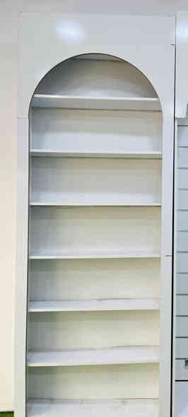 الفاترينا الارتفاع 3 متر العرض متر جدد كلش استخدام شهر واحد يشهد الله السعر اثنينهن 300الف العنوان البصره قرب مستشفى الجمهوري ***********
