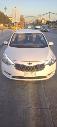 كيا سيراتو 2016  خليجي  رقم بغداد.  مواصفات تحكم ستيرن جيهتين  لد امام...