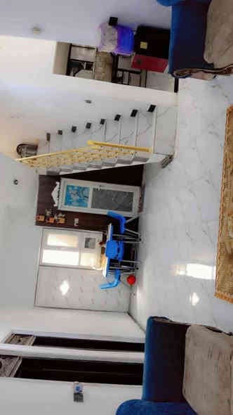 🏡 #دار زراعي #للبيع – مساحة 200 م² السعر 62 مليون
📍 طريق السنيه خلف حسينية سفينة النجاة – طريق الزائرين

مواصفات العقار:
 • صالة واسعة بطول 9 متر
 • استقبال بمساحة 6 متر
 • مطبخ 4×4
 • غرفتان نوم
 • صحيات داخلية وخارجية
 • منور يمتد على عرض البيت بالكامل

الدار جاهز ومناسب للسكن الفوري، وفي منطقة هادئة وقريبة من الخدمات
———————————
#نستقبل_جميع_عروضكم
#متابعة_الصفحه 
———————————————————
🔺#للاستفسار مراسله واتساب ع الرقم التالي 

http://wa.me/+964*********** مقتدى 📲
—————————————————————
او زيارة مكتبنا 
🔺مكتب دره المشرق للاستثمار والتطوير العقاري 
🔺العنوان:-حي الجزائر الشارع العام قرب مأكولات تشرين
