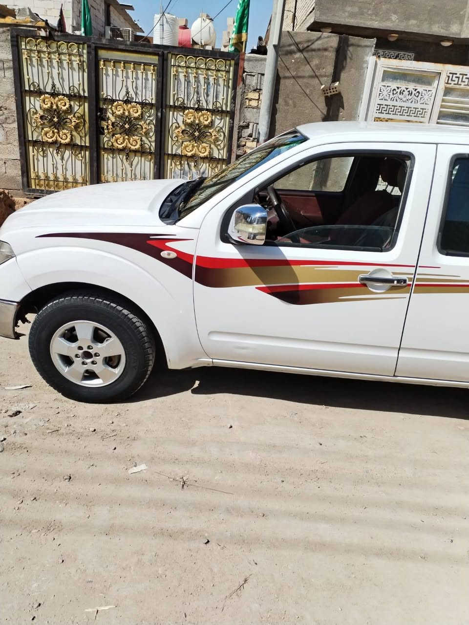نيفارا ٢٠١٢ باسمي سنوية لل٢٠٣١. مبدل كور جديد سيارة مال بيت ما بيهة ظربة. تخم تاير صدر جديد سعر ١١٠ .. موبايل ***********.. ***********
