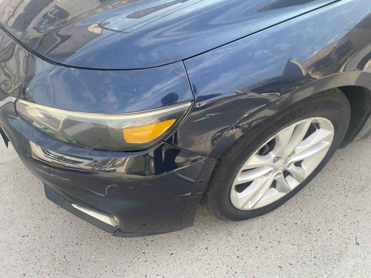 السلام عليكم
ماليبو وارد امريكي - 2017 
لون حبري 

المواصفات LT
♦️ بصمه ابواب + جنطه
♦️ تشغيل عن بعد ( مشعول جيك انجن من يطفى يشتغل) 
♦️محرك 1500 توربو 
♦️مانع انزلاق
♦️كشنات تدفئه + كهرباء 
♦️تبريد قطعتين امامي خلفي بيانو 
♦️شاشه كبيره تدعم 📲Android Auto/car play
♦️كامره خلفيه دواره  📷 
♦️كروز مثبت سرعه
♦️حساس اطارات ( اطارين واكف بيهم)
♦️الجام الامامي اوتو

حادثها موضح بالصور
بإسم كردي
سنوية ساقطة
نواقصها ادامة محرك + صدر امامي خلفي + كلوبات مال عالي وناصي (كلوب وفيشة فقط)

للاستفسار *********** + *********** 
متواجد واتس اب ع الرقمين
السعر 88 وبيها مجال 
العنوان بغداد السيدية
