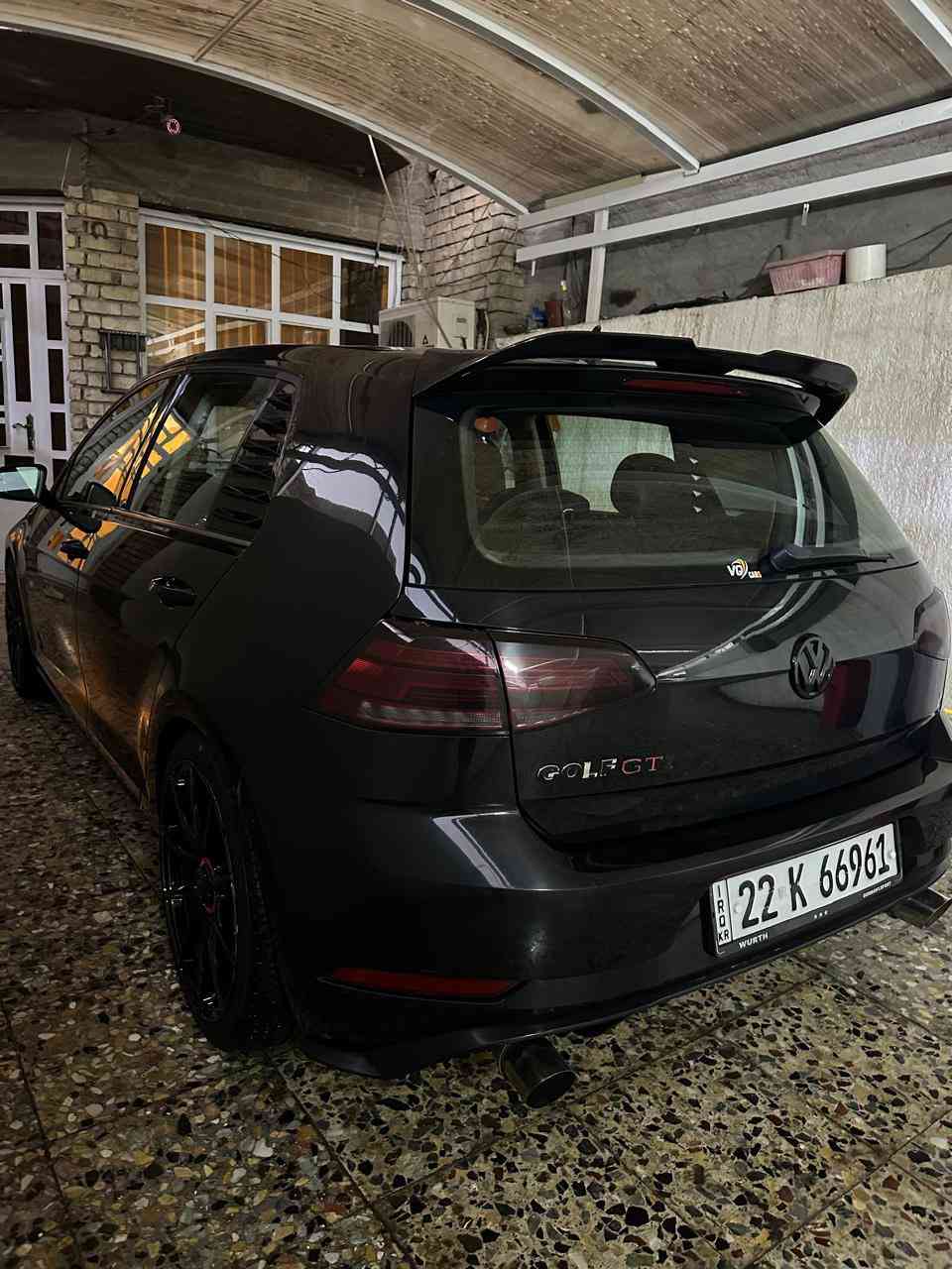السلام عليكم 
كولف للبيع🚀
موديل 20
Tsi 1.4 turbo
فول مواصفات
رادارات وحساسات مرب 
مانع اصطدام خلفي وامامي
بانوراما
كشنات كهرباء وتدفئة
شاشه كار بلي
وبعد بيها هواي مواصفات 
السياره عليها ويل حجم 18
وعليها عطاس 
وحادثها كلش بسيط المهتم يخابرني وادزله صور الحادث 
***********

