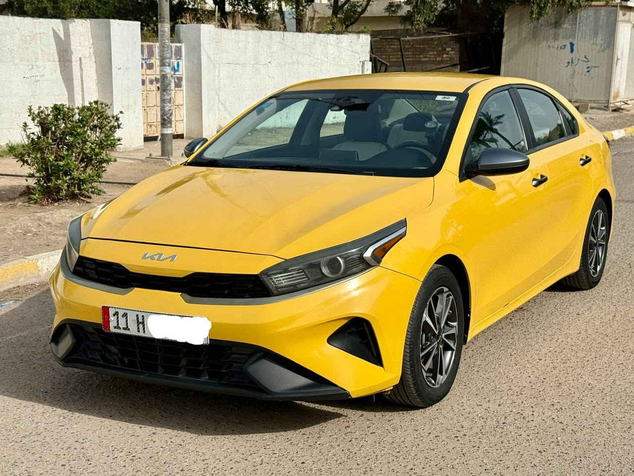 فورتي 2023
وارد امريكي حادث جاملغ وبنيد فقط بنيد مصلح نفسه وجاملغ مبدل

مكينه 2000دوش 
مكينه كير مكفولات 
منضومه غاز بيهة

شاشه كامره 
لايت زنون
تبريد ثلج
تخم تاير 
صدر جديد 
رقم بغداد انكليزي تحويل ثاني يوم
السياره جديده بمعنى الكلمه ومابيهة اي نقص
معروضه 142 وبيهة مجال حق الجيه
عنوان بغداد شارع فلسطين 
***********
