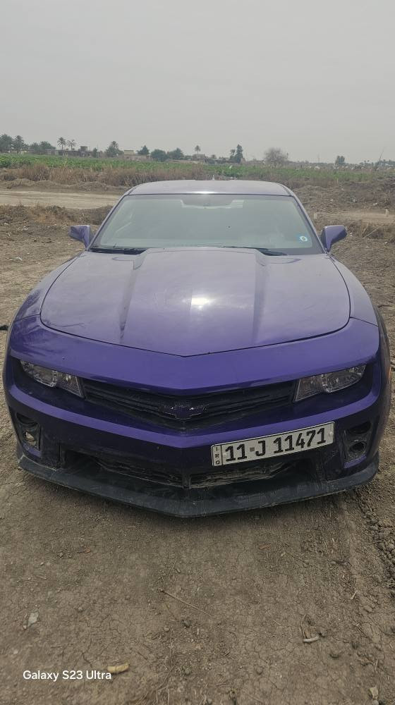 كمارو ١١ رقم بغداد مصبوغه عام تغير لون بيها بس جاملغ اليسره سعر ٧٠ مكان بابل جبله رقم مبايل ***********
