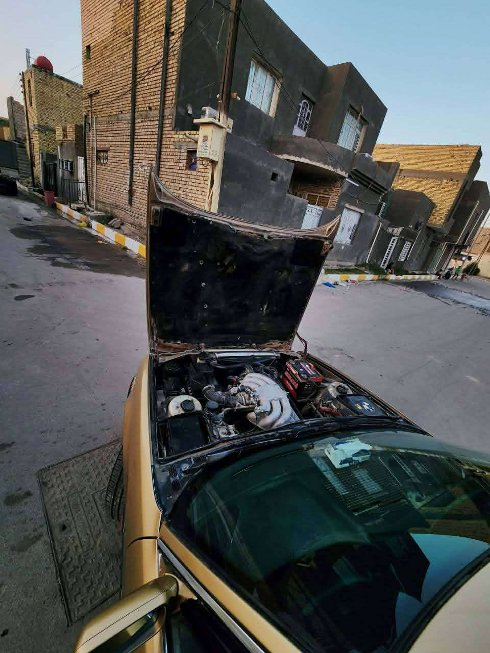 للبيع بي ام دبليو ذهبي 525 مكينه مفتوح كير اوتو موديل 89
سياره جديده بدون نقص جاهزه 

مصبوغه عام جماليه صبغ درجه اولى 

بدون خياسات 

كهربائات وضع شركه بدون جطلات وكلشي شغال 

 وحماوه ثابته 

رقم بغداد وهزه جديده وسنويه لل٢٠٣١.

داخل قرفه حلوه كلش 

تخم تاير وويل جديد 

صدر امامي خلفي جديدطسه ناعمه كلش 

مكاني ناصريه سديناويه 

السعر 40وبيها مجال للطيبين 

الشراي يتصل ***********/0781633102
