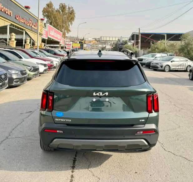 2023 KIA SORENTO
السعر10 2 $ ورقه 

سعة المحرك:- 2.5
اللون:- زيتوني  
المسافة المقطوعة :-000 26 mi 
عدد المقاعد :- 7 مقاعد 
مواصفات السيارة :- X Line 
* شاشه كبيره 
*كراسي كهرباء   
*وَيْل 20
*فرش جلد اسود 
*كامره 
*حساس تجاوز 
*بصمه
*حساس خلفي  
*تشغيل عن بعد 
*لايت زينون 
*اشاره بالمرايا
بدون رقم دخول جديد 
السيارة جديد 
وحادثه حلوو جاملغ الغلفي بدون ايرباك.
مصلح كامله 
العنوان بغداد  
***********
