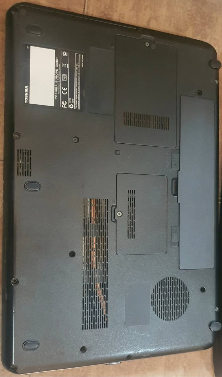 #لابتوب توشيبا + شاحن + حقيبة
#فقط 55 دينار 
#توصيل_فوري 
#للطلب_والإستفسار_التواصل_على_الخاص
0786845783


**إذا كنت صاحب هذا الإعلان وتريد حذفه لأي سبب، رجاءا أرسل رسالة إلى الدعم الفني**