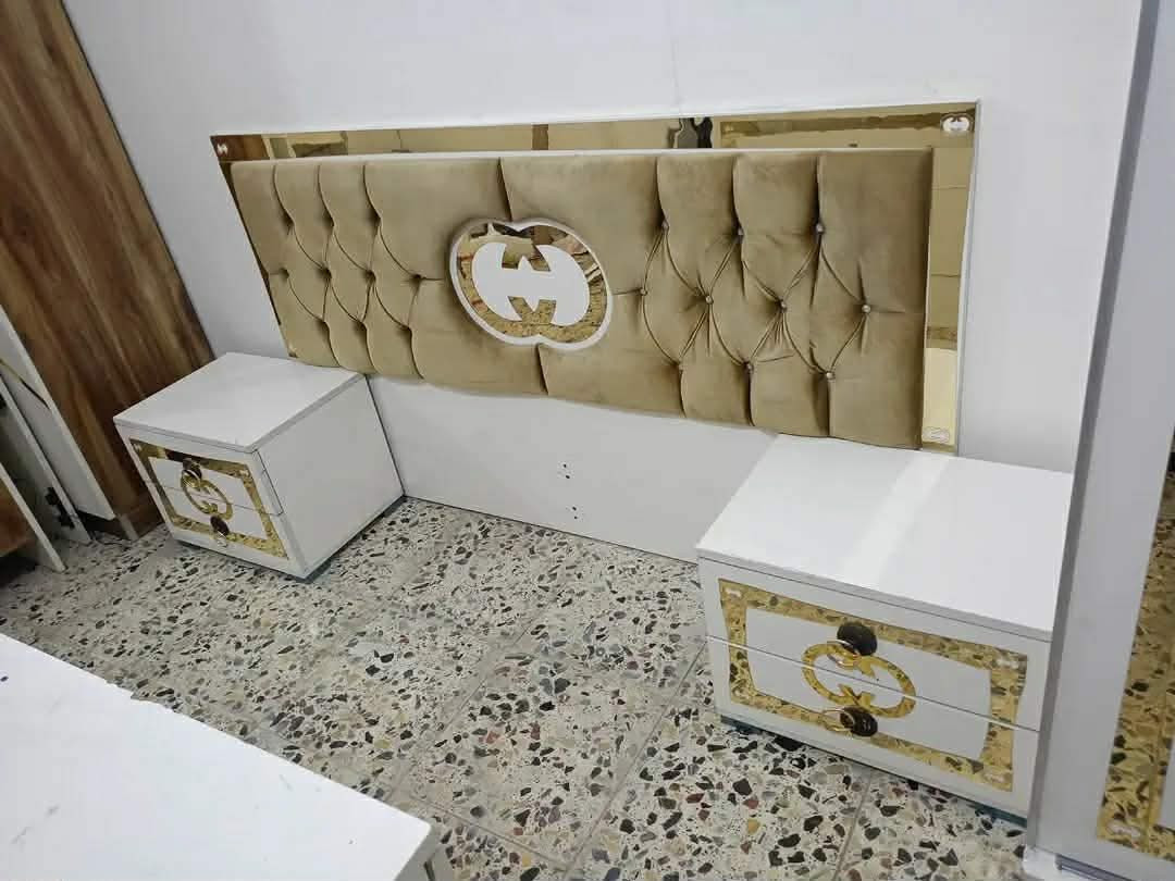 غرفة تركي 🇹🇷 مستخدام 6 قطع  ✨✨
نضافه 90 💯
سلايت  💖
السعر 425💖💸
مع شد🪛 ونقل 🚚  مجاني  داخل بغداد  محافظات بكروه


**إذا كنت صاحب هذا الإعلان وتريد حذفه لأي سبب، رجاءا أرسل رسالة إلى الدعم الفني**