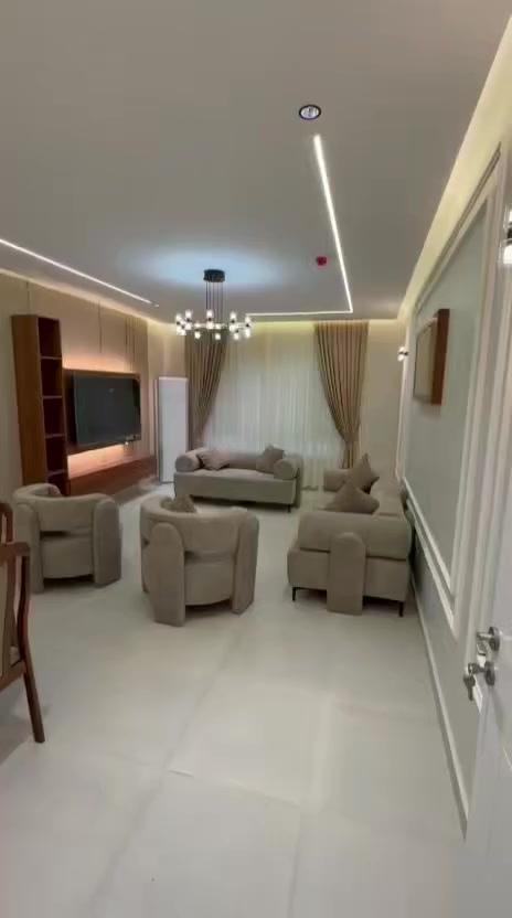 شقة مؤثثة للايجار في مجمع دار السلام السكني
الكائن على سريع مطار المثنى قرب مجمع بوابة العراق
مساحة 134
مؤثثة اثاث Vip جديد غير مستخدم سابقا
تحتوي على غرفتين نوم + صالة

اذا كان عندك عقار للبيع او للايجار
تواصل ويانة 

للاستفسار عن التفاصيل
بالكامل تواصلو معنا عبر الواتساب على الرقم
***********
***********
