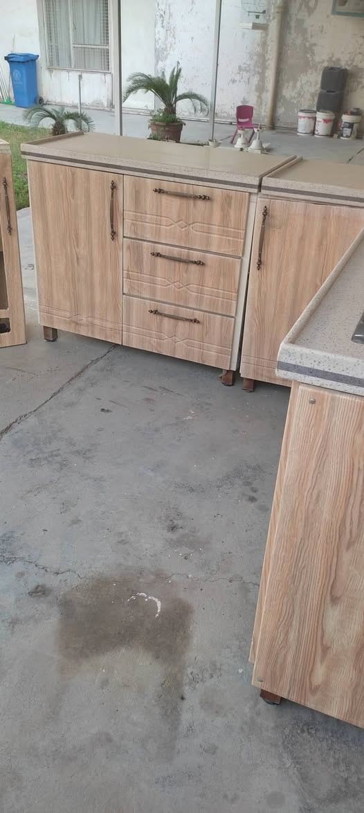 كاونتر مستعمل للبيع بسعر مناسب....مكاني الرصافة ..للاستفسار التواصل على الخاص....


**إذا كنت صاحب هذا الإعلان وتريد حذفه لأي سبب، رجاءا أرسل رسالة إلى الدعم الفني**