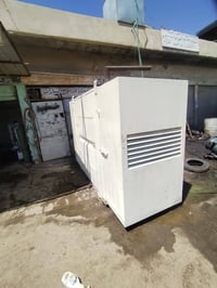 مولد كاتم للبيع 60 ةkv رقم صاحب المولد 07804491992. ابو احمد