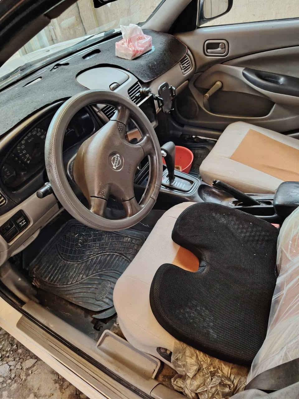 سيارة سني 2001 البيع كامل مواصفات شاشه ومنظومت غاز ورقم الاماني وكير ومكينه بجيس جديدات مال بيت والتفاصيل أكثر اتصال بهذا الرقم*********** السعر 65 وبيه مجال مكلف بنشر
