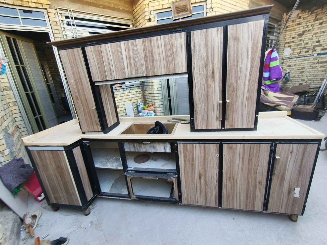 السلام عليكم
كاونتر للبيع مامستخدم هواي عوزه ترتيب قليل .سبب البيع التحول الى منطقه جديده


**إذا كنت صاحب هذا الإعلان وتريد حذفه لأي سبب، رجاءا أرسل رسالة إلى الدعم الفني**