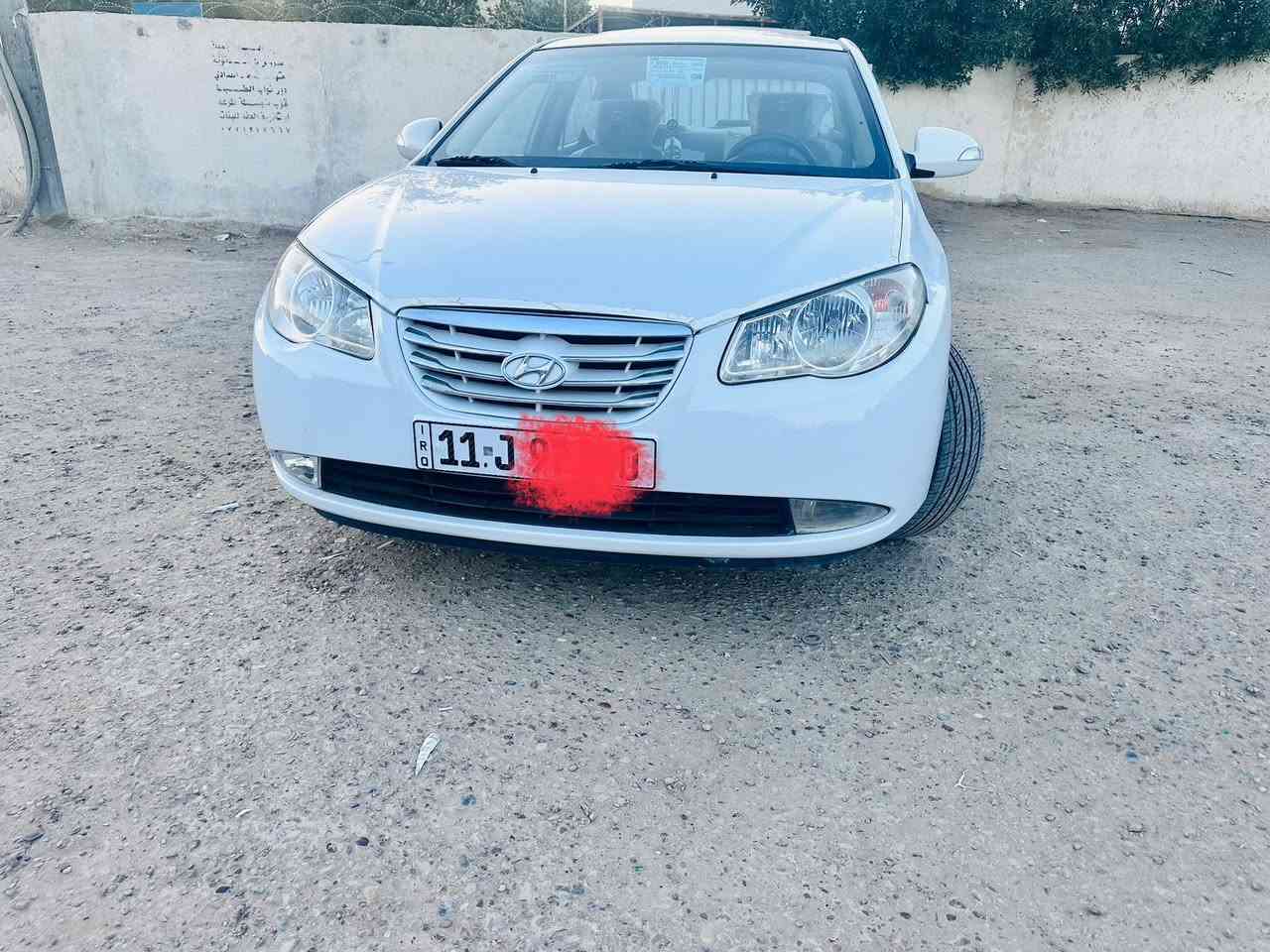 سلام عليكم 
النترا 2011 فول مواصفات  ١ / ١  الشركة العامه خليجي مكفوله من صبغ وضربه وتبديل 
محرك كير ع وضع الشركة مكفولات من كلشي  
غير مفتوحات حداديه جديده تبريد ثلج 
 مواصفاتها
 محرك 2000 دوش  
فتحه بالقماره سلايت
حدادية جديدة
تخم تاير 
باسمي رقم دولي جديد وهزه جديده 
مكان السياره بغداد
سعر السيارة 132
 للتواصل ***********
