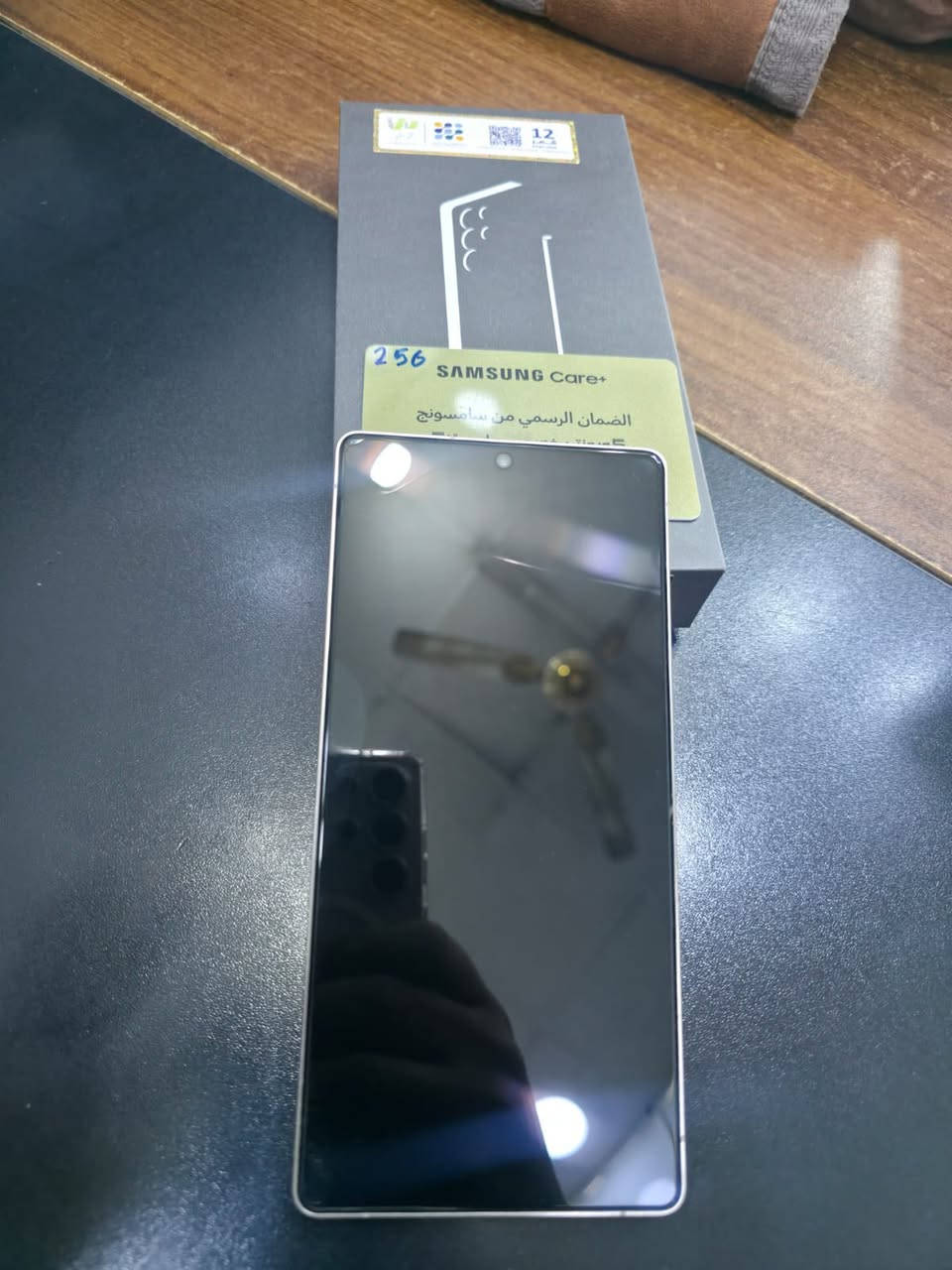 S25 الترا
الذاكرة 256
مع كرت ضمان 
استخدام قليل بدون العاب 

المكان: النجف مشخاب
رقم الهاتف (***********) سيد عبدالله

