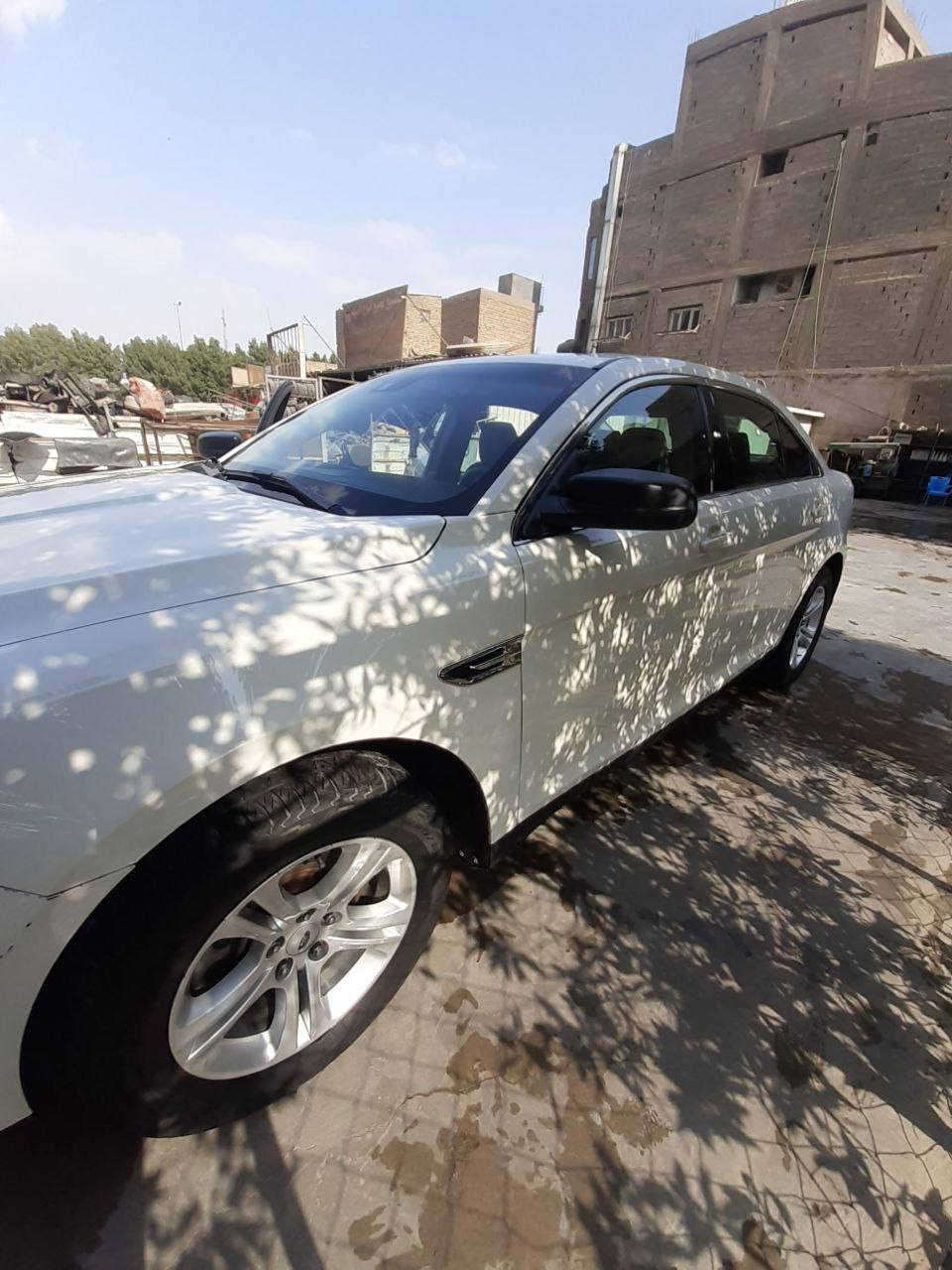 للبيع فورد تورس 2012وارد امريكي حادثهه باب خلفي كير ومحرك مكفول تخم تاير بطارية جديد تبريد ثلج صدر خلفي وامامي جديد سيارة جاهزة من كل النواحي رايدهه ب100وبي مجال للشراي للاستفسار***********مكاني بغداد الدورة
