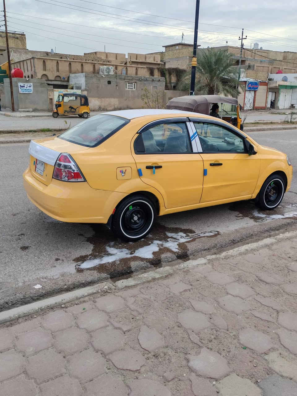 افيو مديل ٢٠١١💜٦٩ وبيه مجال 
كفاله عامه كشر ومكينه
رقم بغداد مداور ثاني يوم
حداديه تخم تاير تبريد تدافه
مكان كوت الرقم ***********
