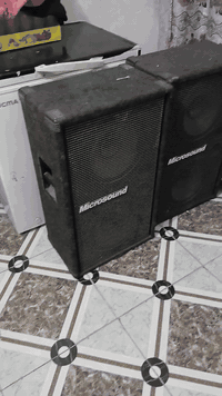 سماعات جدد للبيع كامل ملحقاتهن مكاني بغداد بس للشراي يتصل رقم الهاتف ***********/1400
