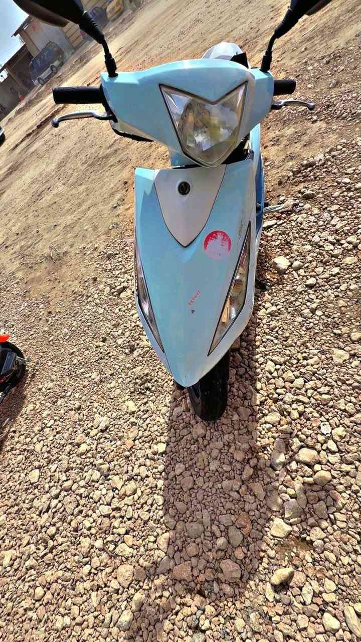 للبيع دراجة سايم موديل ٢٠١٨ دراجة بنايلون برغي مامفتوح بيها على وضع الشركة سعر ٧٠٠ مكاني فلوجة شراي يتصل ***********
