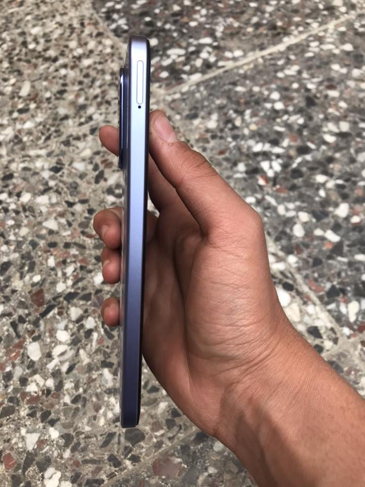 سلام عليكم poco c85 ذاكره 256+8 وتر بروف نضيف كلشي ما مبدل بي ولا داخل صيانه ع وضع شركه ما صالي هواي من شتريته كسر كارتونه لملحقات كارتونه كفر سعر180 مكاني بغداد مدينه الصدر


**إذا كنت صاحب هذا الإعلان وتريد حذفه لأي سبب، رجاءا أرسل رسالة إلى الدعم الفني**