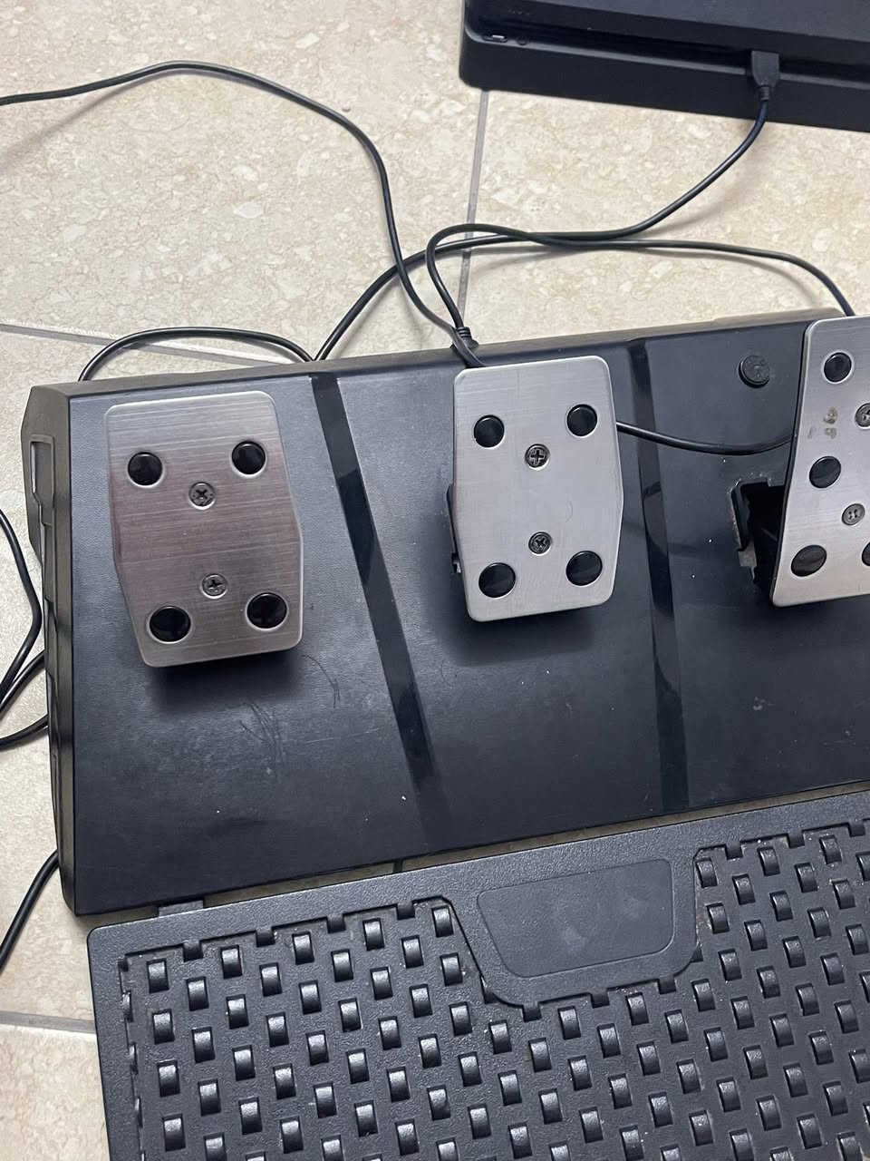 دركسون pxm جدا نضيف السعر 75 قفل مبيه اي مجال عنوان بغداد ناحية الوحده واكدر ادزه توصيل


**إذا كنت صاحب هذا الإعلان وتريد حذفه لأي سبب، رجاءا أرسل رسالة إلى الدعم الفني**