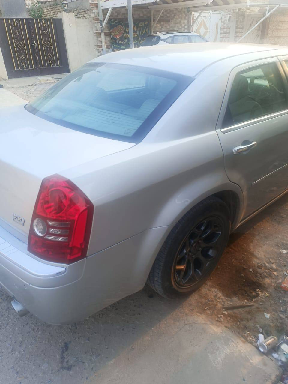 اوباما بدون كص مصبوغه عام موديل 2010 فول مواصفات رقم وسنويه طبق الاصل مكان ميسان السعر 55 رقم الموبايل ***********
