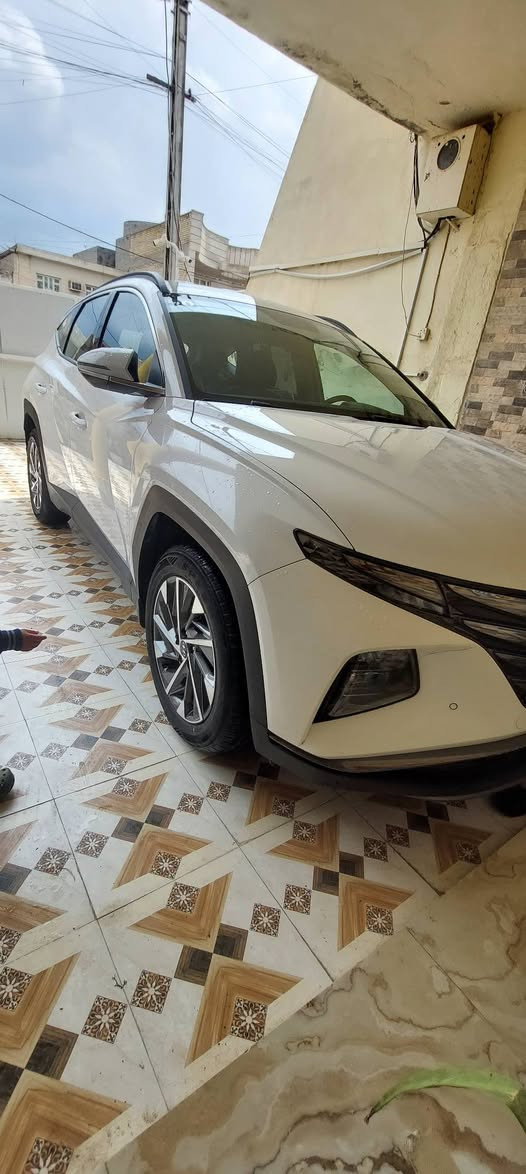 السلام عليكم هونداي توسان  ٢٠٢٢ خليجي مكفوله كفاله عامه
ماشيه ٤٨ ألف كم 
محرك ٢٠٠٠ دوش + بصمه + بصمه ابواب 
تشغيل عن بعد +اوتو هولد 
كراسي ٢ كهرباء 
بردات ابواب خلفيه + شحن وايرليس 
حساسي خلفي أمامي + ترحيب 
رقم بغداد بسمي/ مكان سيارة كوت مركز المدينة/ الاستفسار ***********
