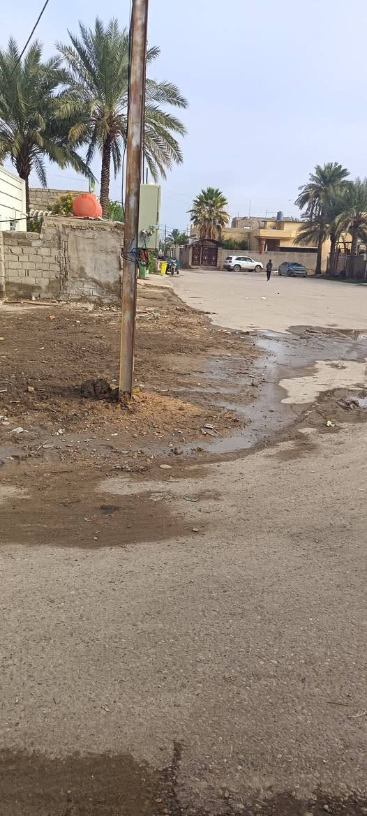 المسيب حي العسكري
مساحه ٢٧٣ ركن
تبعد عن الشارع ٢٠ متر
كدامه تبيلط وصاده عل ساحه
السعر ٦٠ وبيه مجال
***********
***********
