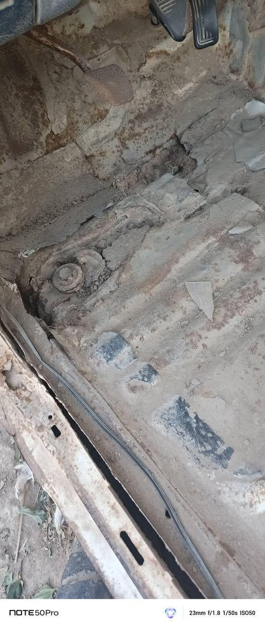 سلام عليكم قماره للبيع 90 قماره هيه وجاماقات وبنيد موجودات 750 وبيها مجال  ***********
