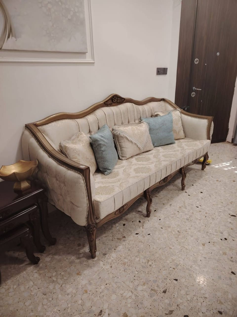 سلام عليكم تخمين للبيع الزيتوني ضررة بس اليدات باقي كلشي مابي ونضيف والبيجي اخو الجديد مكاني حي الجهاد للاستفسار على السعر علواتساب هذا الرقم ***********
