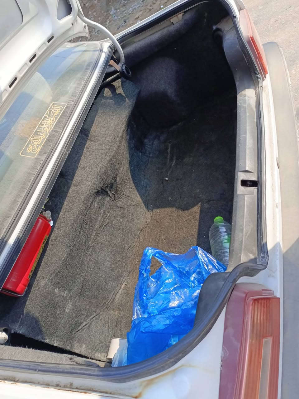 السلام عليكم سياره بيجو 405 للميس
موديل 16 رقم نجف  مكفوله كفاله عامه حتي من لخياس كلهه شغاله حتي تبريدهه مداور ثاني يوم راعيهه يريد مداور  
لمكان نجف مكلف بنشر 
***********
