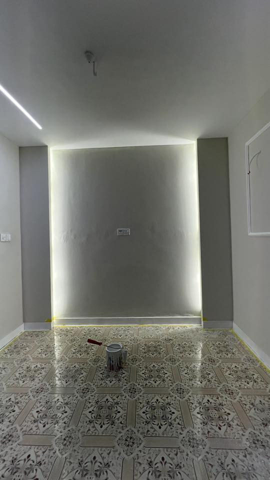 خلفة ديكورات واصباغ متفرغ
لعمل كافة انواع ديكورات 
جبس بورد 
بوردكس 
سقف 60/60 
شرايط بلاستك 
بديل خشب 
شيبورد 
بديل زرع 
بنلات 
اصباغ 
اشتغل مكطوعه واشتغل على متر واشتغل بس عمل 
وارزق على الله ويارب يرزق الجميع 
***********
