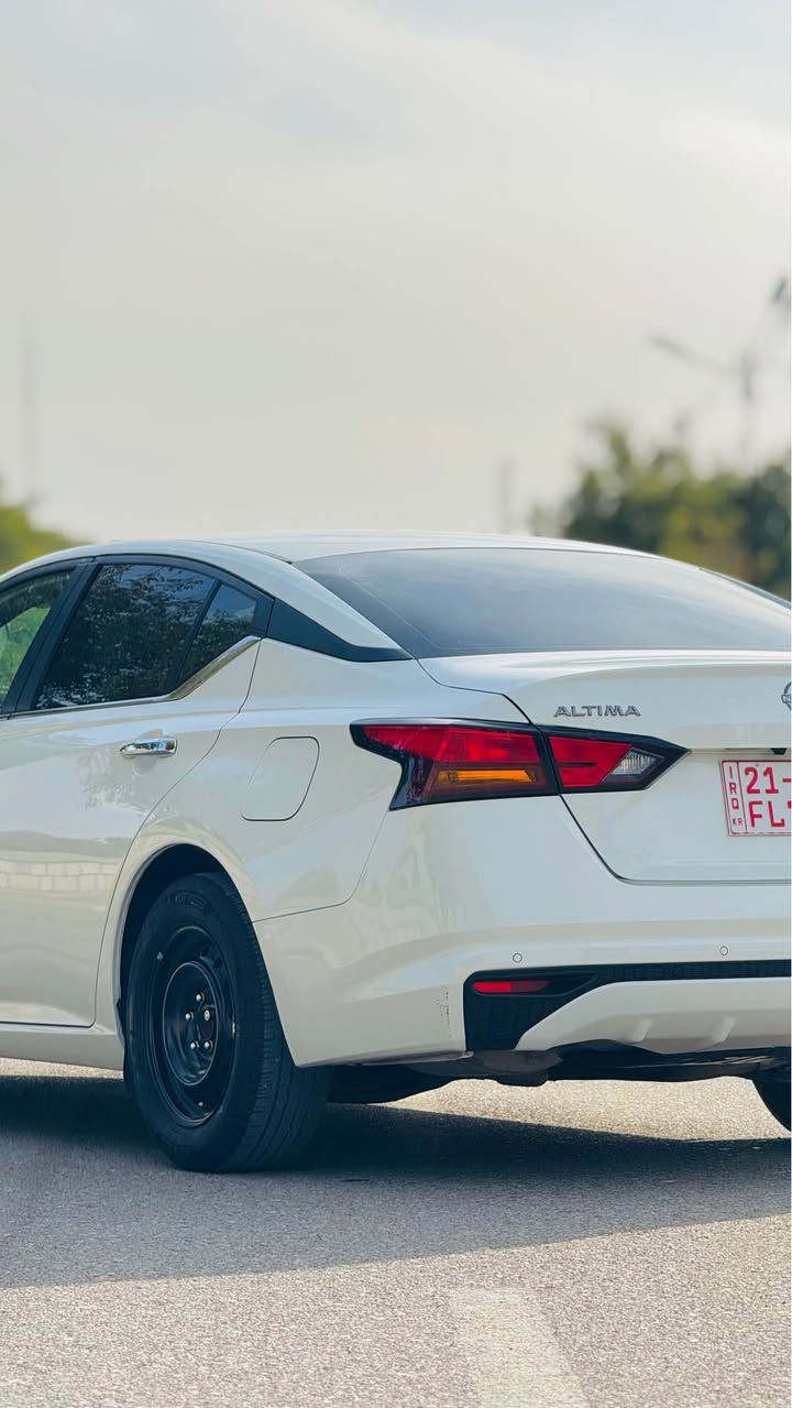 Altima 2024 - S
.
ماشیە ٣٥ الف مایل
.
من امریکا سقف السیارە روزرایز و شاموا.
.
بنید مبدل بلاد و بي شوية صبغ و جاملغ مصبوغ بدون شاصي.
.
رقم شاصي:
1N4BL4BV8RN361871
.
سعر ١٥٣ و بي مجال بسيط 
.
***********
.
مکان سیارە کلار كالار, السليمانية
