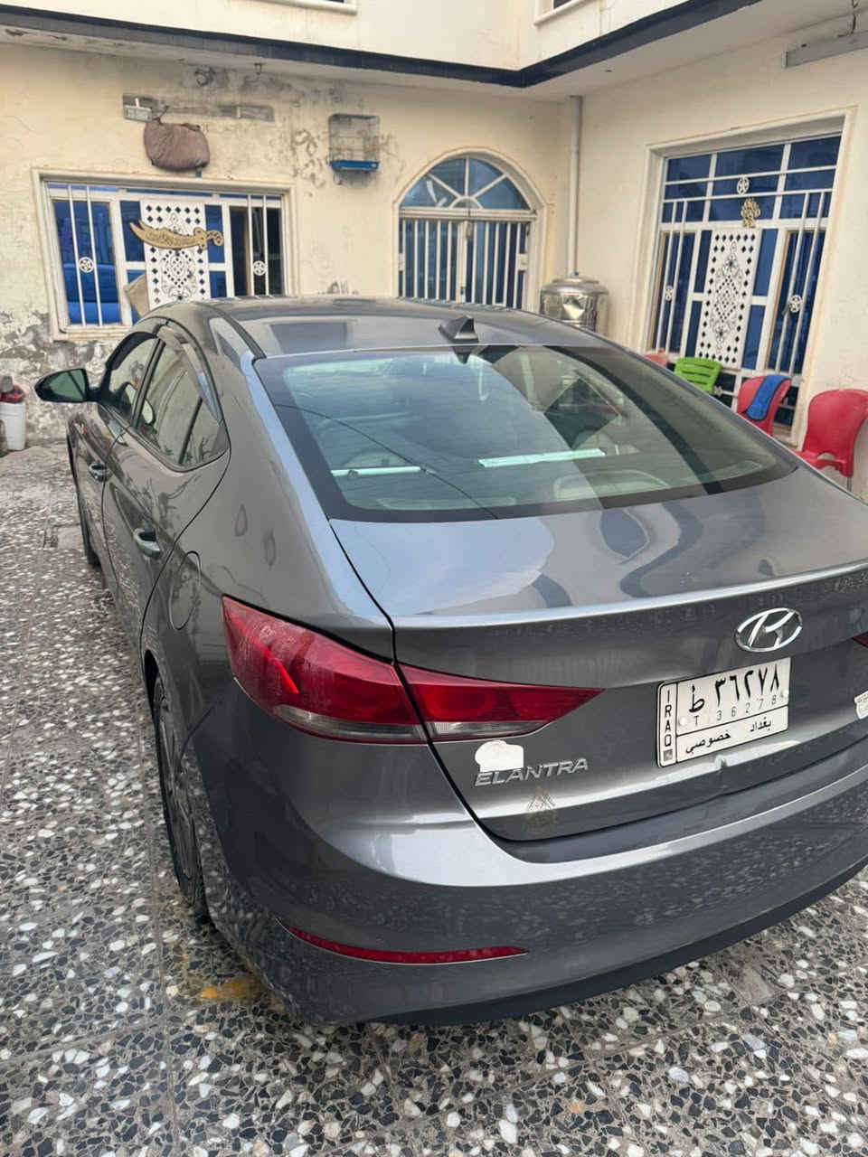 السلام عليكم النترا للبيع او مراوس بتكسي 2018 أمريكي حادث بصيط جاملغ او بنيد بدون دواخل فول بصمه او سلايت سياره جديده العنوان بغداد البلديات السعر 120 او بيهه مجال رقم الهاتف ***********
