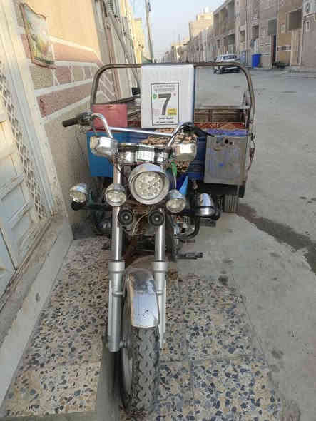 اللهم صل على محمد وال محمد السلام عليكم ورحمة الله 
ستوته للبيع 
موديل16
محرك 23
لون ازرق
أوراق اصوليه 
ركبه مكفوله ستوته حلوه وخير من الله 
مكانه كربلاء المقدسه 
سعره مليون وربع وبيه مجال ل الشراي 1000.250
رقم تليفوني ***********والخاص مفتوح وبالخدمه
