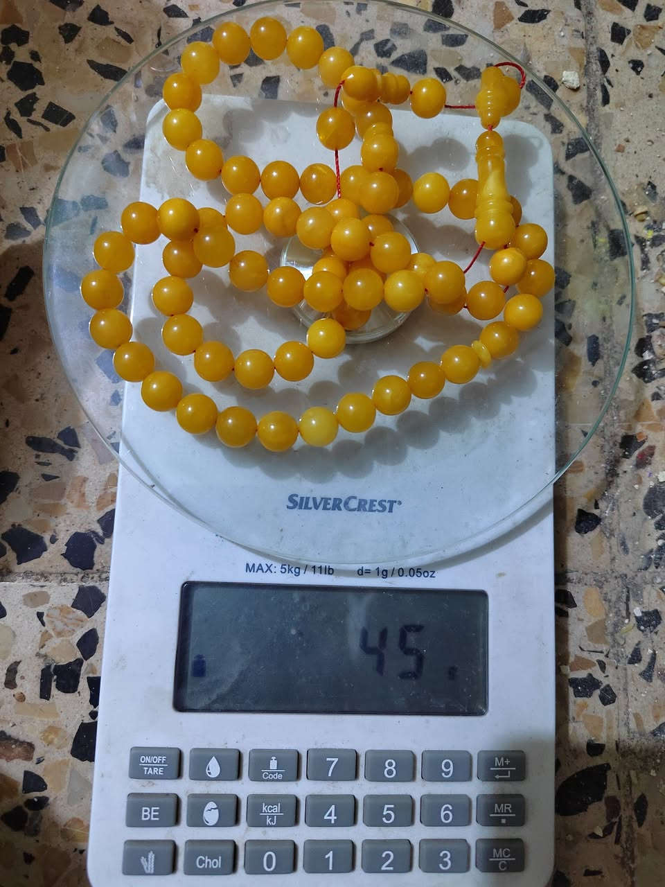 سبحه من الكهرب البولوني الحر الطبيعي المضمون من الكبس والضغط  بعدد حبات 66 حبة من الجمال والدلال وقياس الحبة 10 ملم ووزن 45 غم .... اكتب تم في التعليقات او رسالة على الواتساب بالرقم *********** توجد خدمة توصيل
