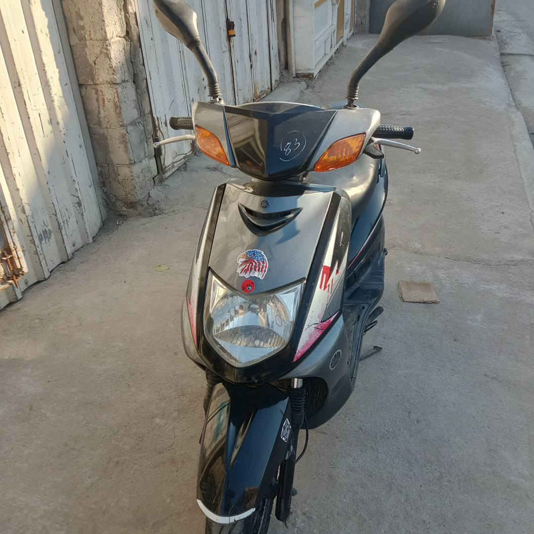 السلام عليكم دراجه سكنس نثيه البيع دراجه ابلاديه وجاهزه مكاني بغداد الئمين هاذا رقمي ***********
