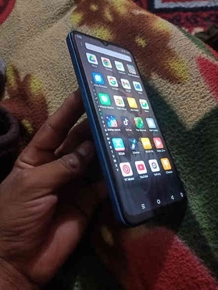 جهاز جديد بدون قراض جهاز فول مواصفات ذاكره جهاز 64جهاز حلو ونضيف سعر جهاز ،65الف رقم نتصال ***********بكاني كوت شارع نفط
