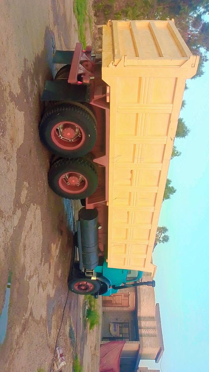 السلام عليكم اقجم 79للبيع طول بلادي محرك لا تبخير ولاتنقيص تخم تاير قماره معمره جديد سياره جاهزه عل شغل للاستفسار الاتصال على الرقم ***********اثير ***********كورك
