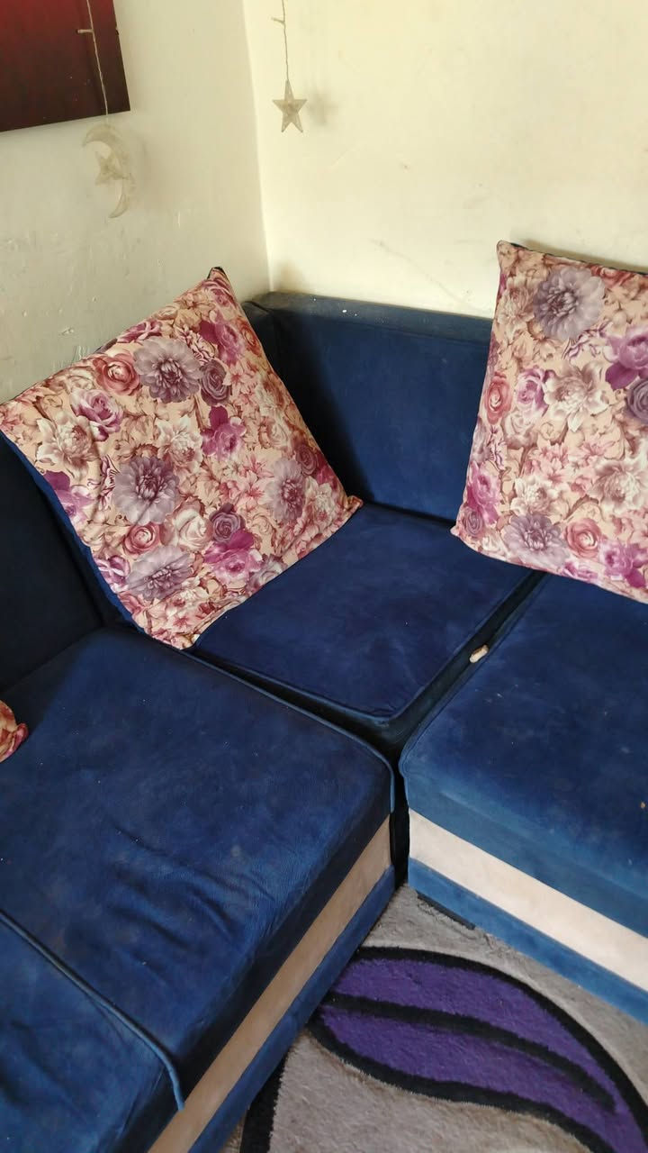 السلام عليكم ورحمة الله وبركاته
عندي قنفات للبيع
يحتاج تبديل قماش فقط قنفات جدا قويه


**إذا كنت صاحب هذا الإعلان وتريد حذفه لأي سبب، رجاءا أرسل رسالة إلى الدعم الفني**