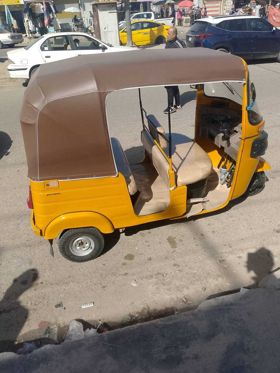 سلام عليكم مرخصت الادمن تكتك 19شهر12بي30محسوبه عل عشرين تكتك خير من الله كبل للشارع  كفاله من الضربه المحرك كفاله دوشمه جديده سفريات التكتك ولاغلطه مامتعوبه بسمي ثاني يوم احولك السعر 6و800وبيهه مجال الطيبين ***********
