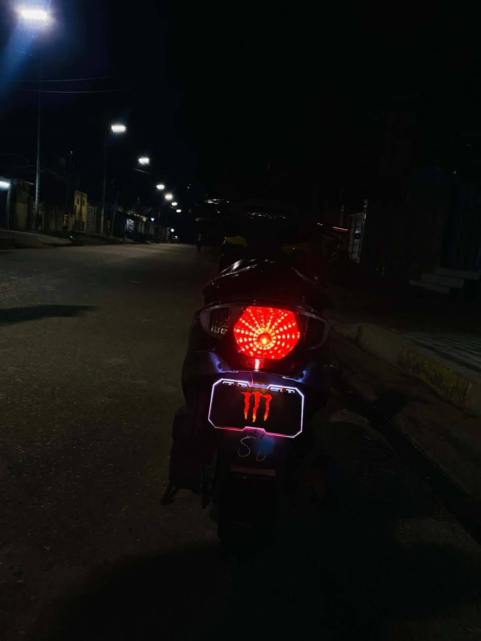 سلام عليكم
كامكو في تو للبيع موديل ٢٠١٦ صار آلهة ٢٣ يوم من طالعة من الرمبة من معرض ابو زينب 
السعر خاص


**إذا كنت صاحب هذا الإعلان وتريد حذفه لأي سبب، رجاءا أرسل رسالة إلى الدعم الفني**