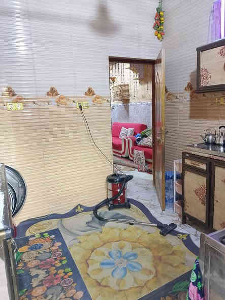 السلام عليكم بيت البيع طابو زراعي ابو الخصيب طريق الصحراء بشارع معرض الراشد كل خدمات متوفرة مساحه 100 متر بيت كلش نضيف حلو مرتب السعر 65 اتصل ***********
