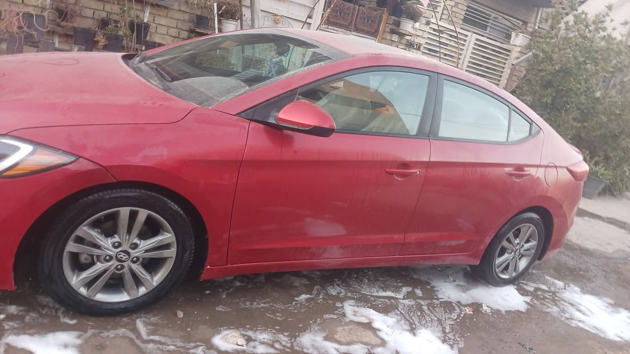 السلام عليكم  النتره ١٨ وارد امريكي  حادث بنيد  وربع جاملغ السياره فول مواصفات  والمحرك  بي بخار  خفيف  السعر ١٢١ مبايل *********** الشرطه الخامسه واتساب مفتوح
