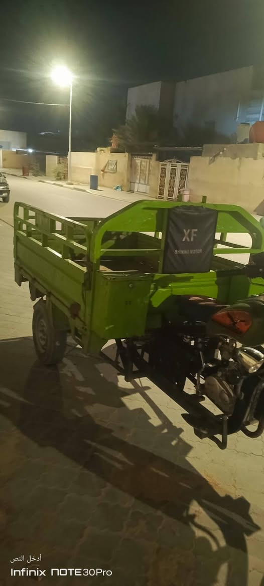 السلام عليكم ستوته البيع اوراق بسمي تحويل ثاني يوم محرك جديد صاله شهر من شاده ضفيره  ودبلات وكزوز وكاردن كله جديد يرادله بس لايت امامي وياهه 3 الايتات ستوته خير من الله سعر خاص مكاني الزبير ***********
