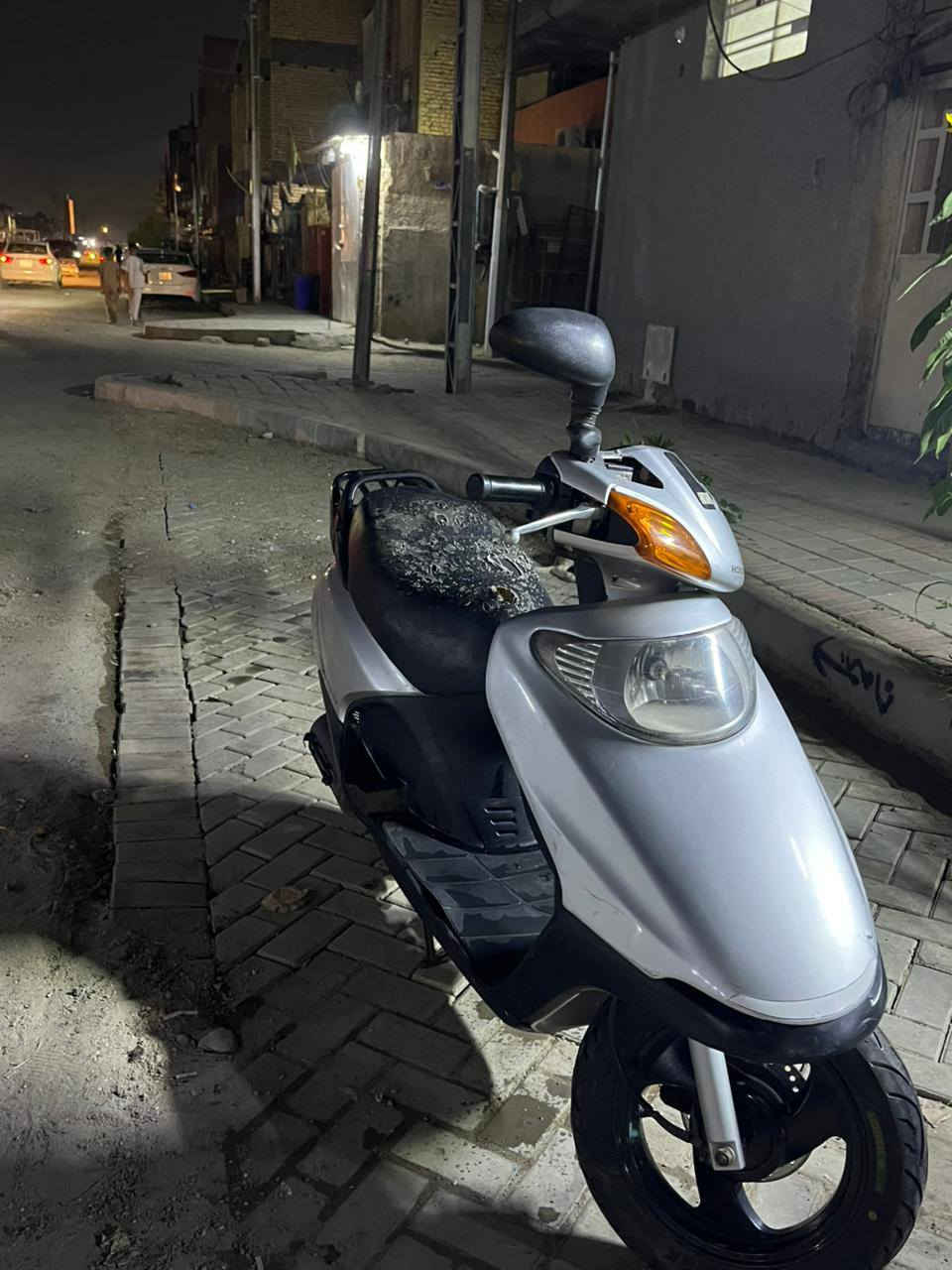 سلام وعليكم سبيسي للبيع ياباني
سعر 400 بيهة مجال بسيط شراي يخابرني

عنواني بغداد مدينه 
***********
