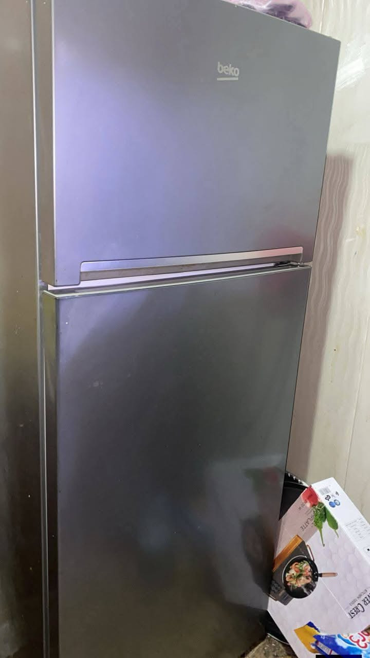 ثلاجه جديده صار شهرين  تشتغل تخبل والله البيع لغرض النقل السعر 500 الحجم ماعرف كم قدم بس هي جبيره صناعه تركيا درجه اولى مكان بغداد 
مجمده تجميد فول حجم وسط سعر 1250 الف تواصل خاص


**إذا كنت صاحب هذا الإعلان وتريد حذفه لأي سبب، رجاءا أرسل رسالة إلى الدعم الفني**